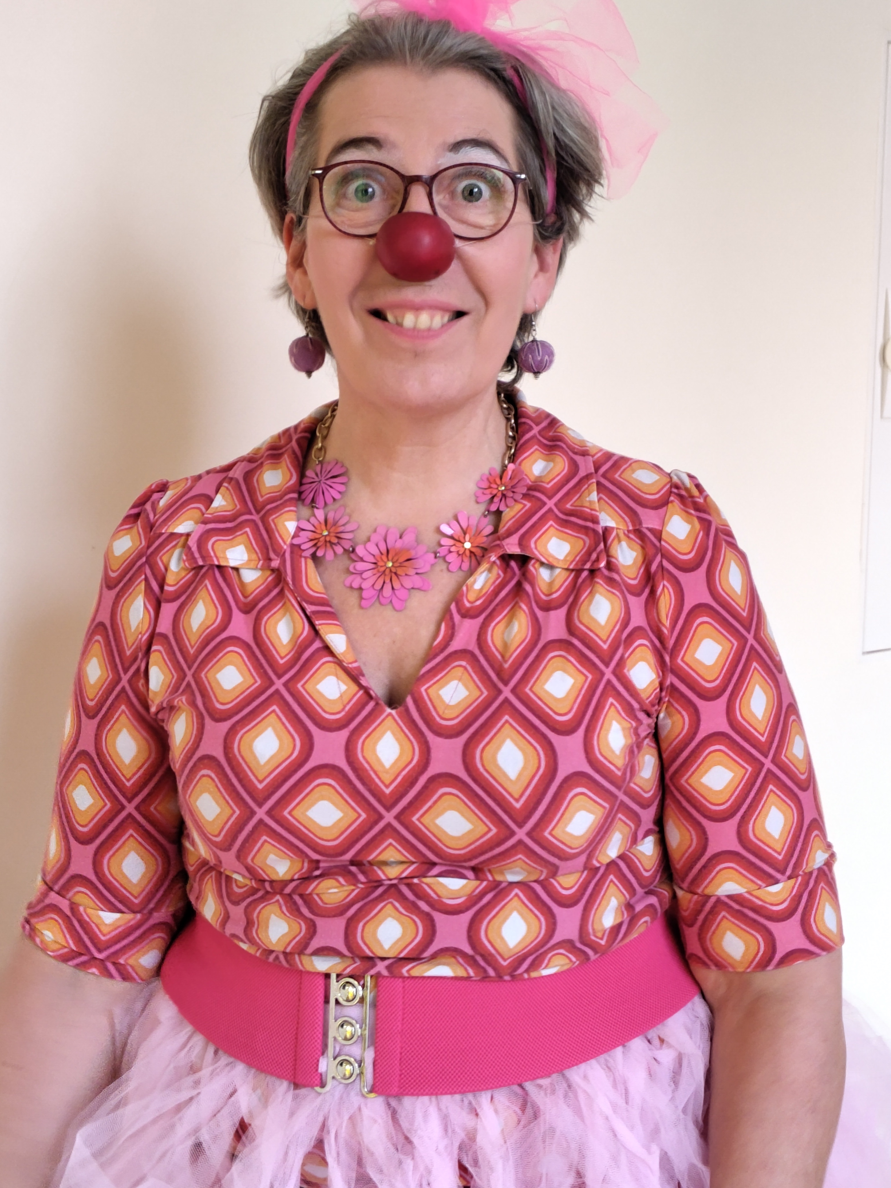 auf dem Bild ist die Klinikclownin Josi zu sehen